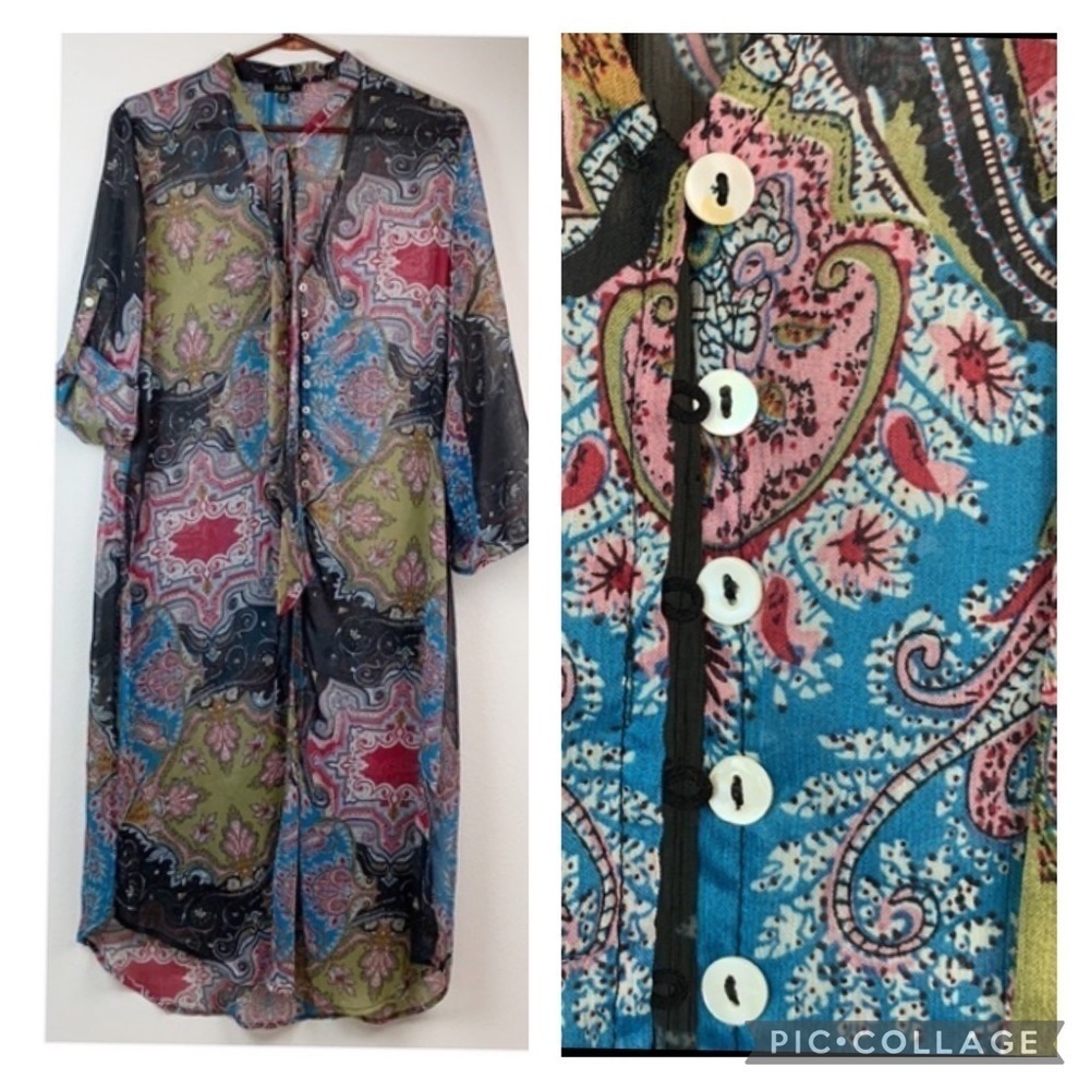 Aakaa duster, slits to hip boho paisley button down shirt dress /swim cover EUC